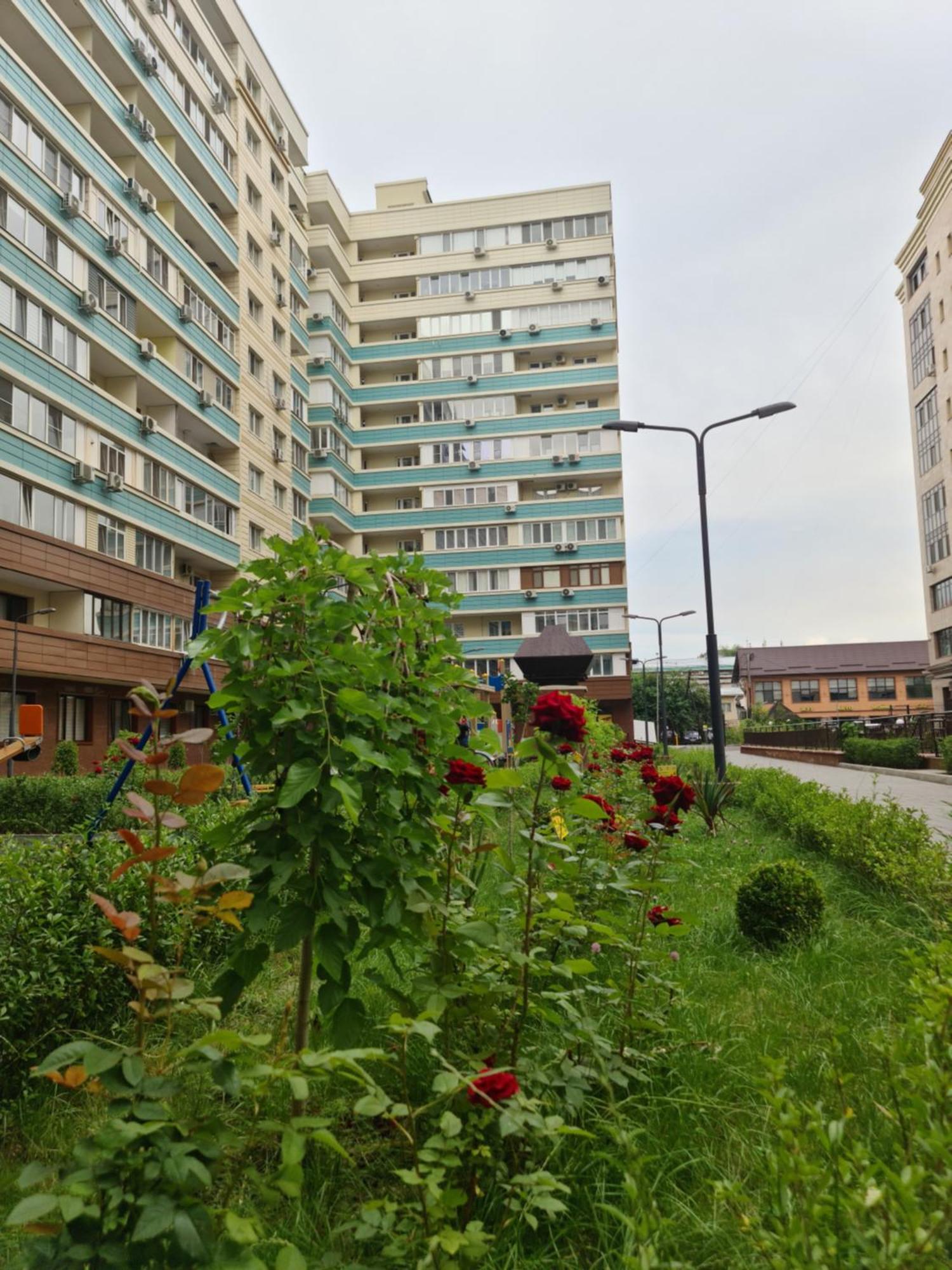 Новый Жк В Самом Центре Города Almaty Extérieur photo